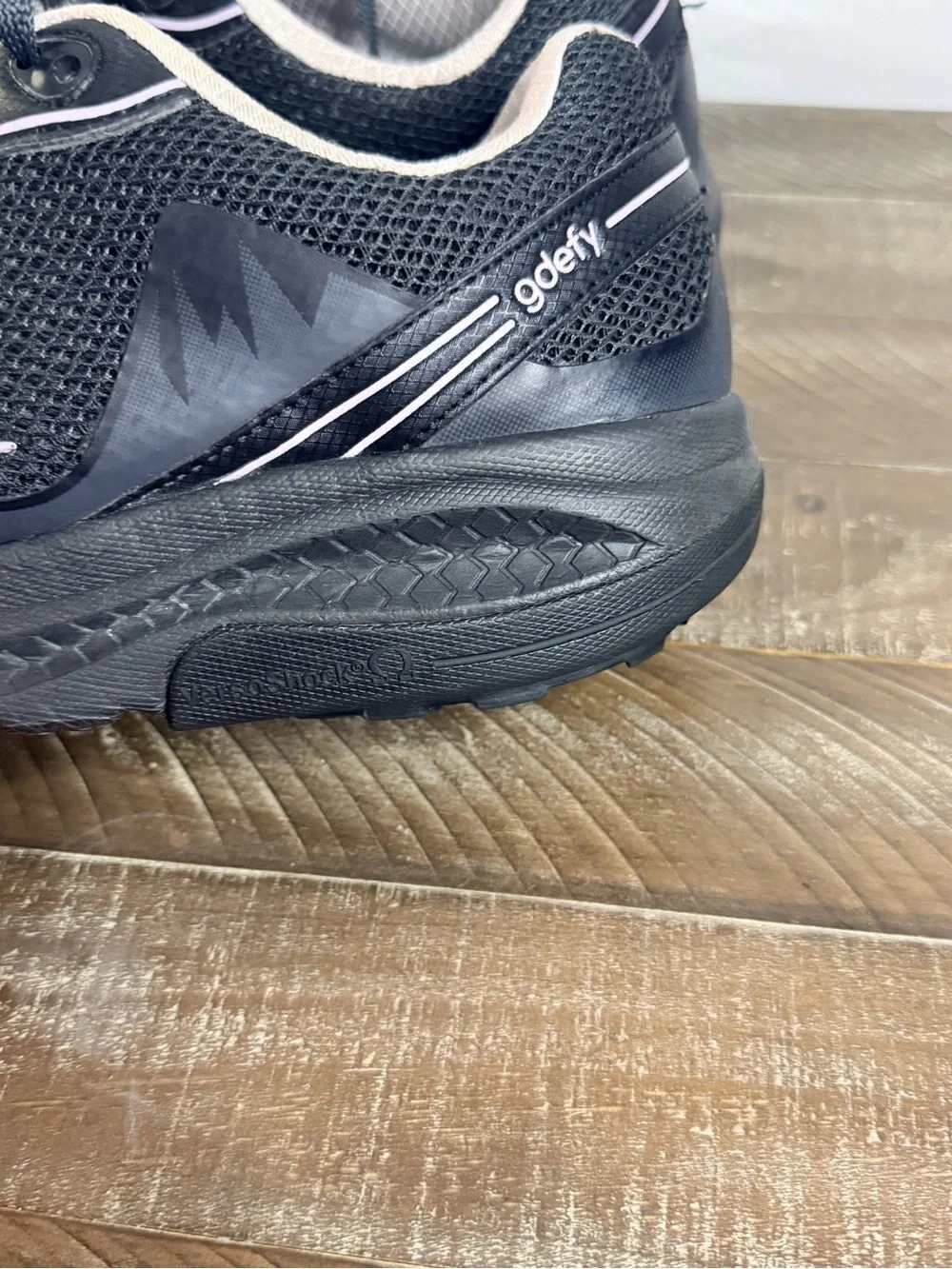 Women's Black Athletic Walking Shoes - Comfort and Support